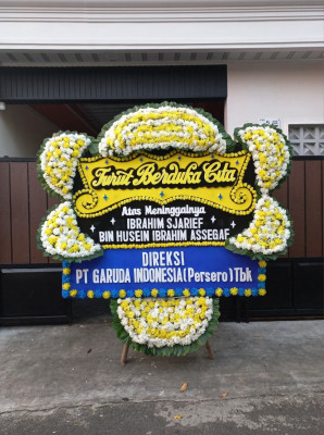 Papan Bunga Duka di Ende